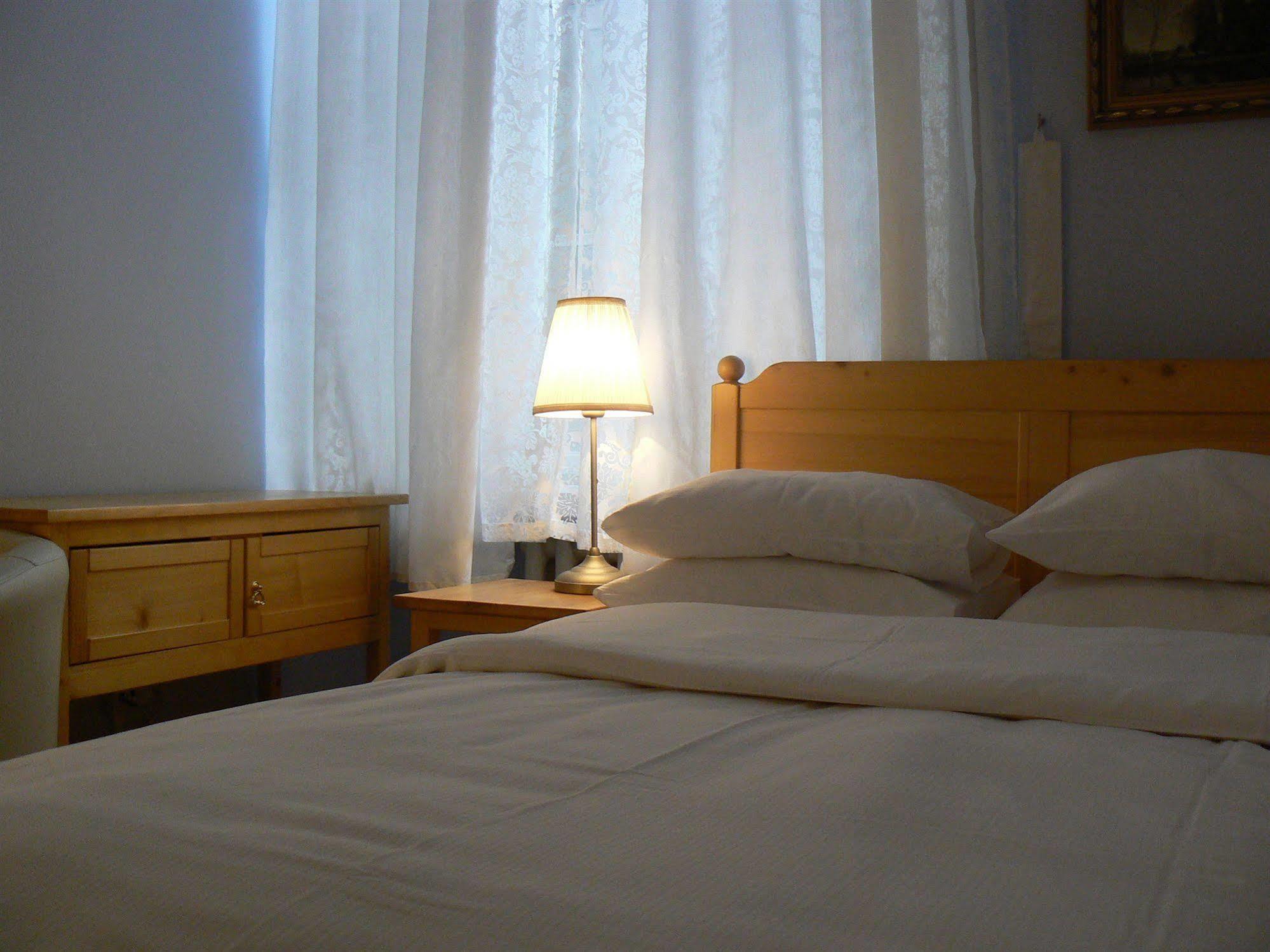 Boutique Aparthotel Krakau Buitenkant foto